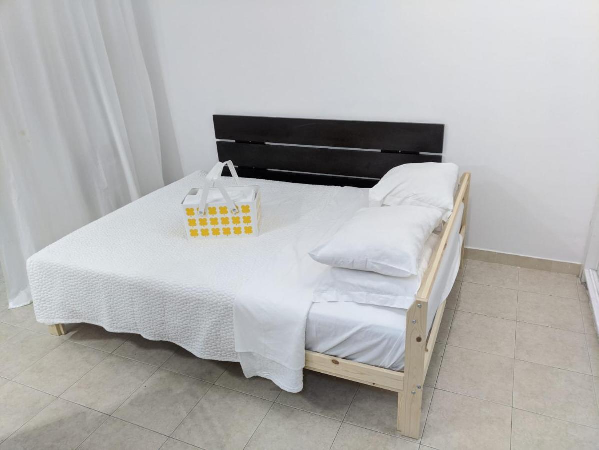 In Bed With Lisbon 15E Apartment Amadora Exterior photo